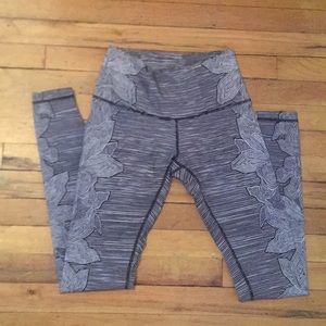 Lululemon Dottie Tribe Pant 8